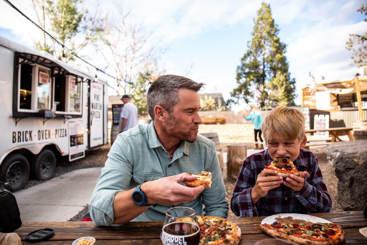 Top Places to Eat in Tumalo, Oregon